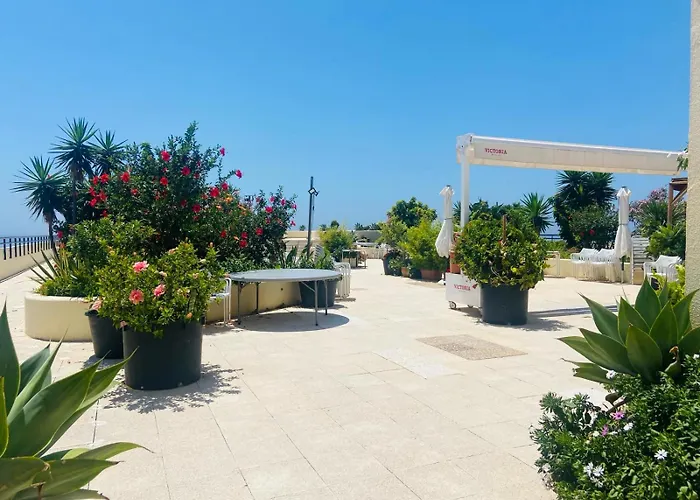 First Line Studio/center/5p! Marbella