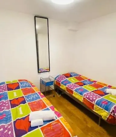 First Line Studio/center/5p! Apartment *